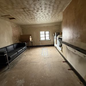 Photo 11- click for photo gallery